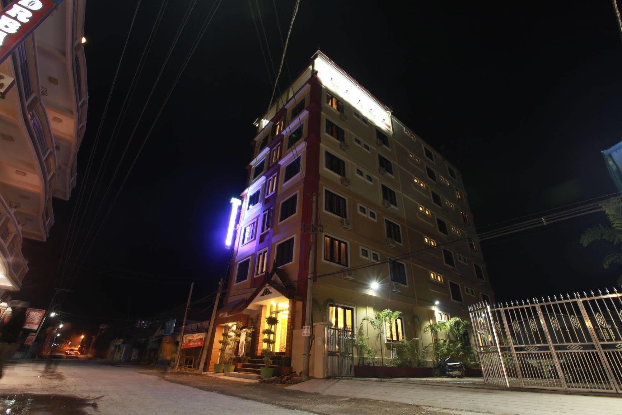 The Hotel Emperor-Inle Nyaung Shwe Dış mekan fotoğraf